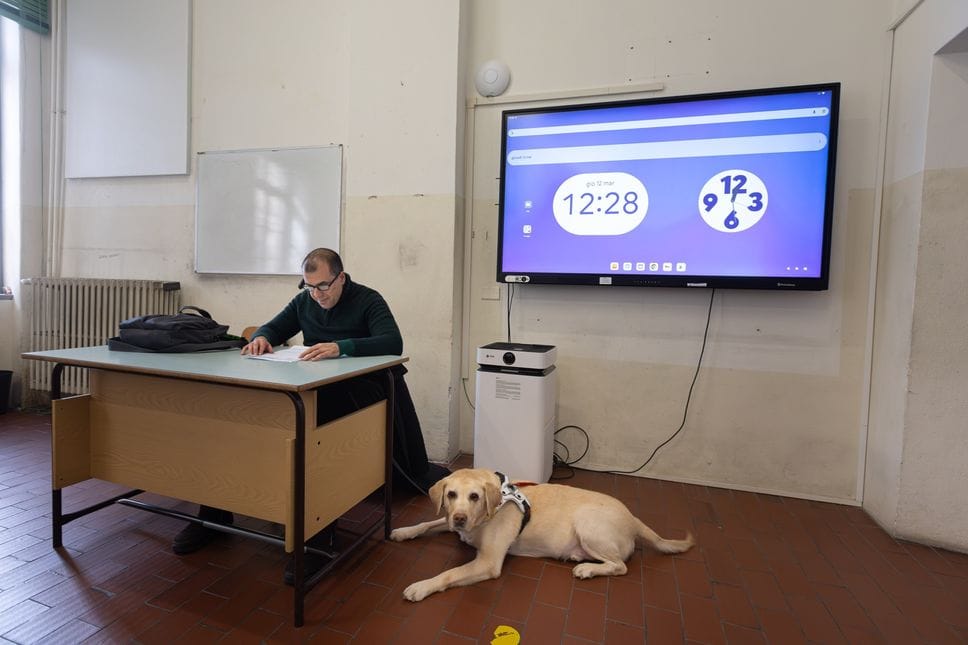«Non mi sento smarrito nel mio buio e la realtà a volte mi appare più chiara»