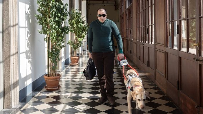 https://storage.ecodibergamo.it/media/photologue/2026/6/20/photos/cache/non-mi-sento-smarrito-nel-mio-buioe-la-realta-a-volte-mi-appare-piu-chiara_d368e93a-6c81-11f1-95b1-2739c400c0f4_1920_1080_v3_large_16_9.jpg