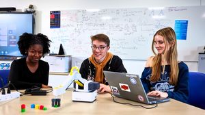 Academy Dallara, Hera, Tim, Engineering: il 90% dei giovani resta