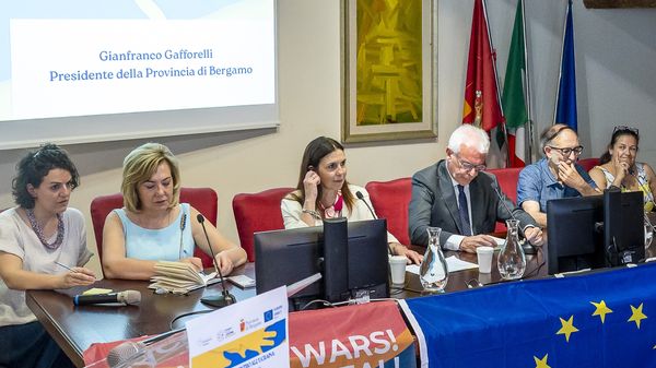 Bando per sostenere nuovi gemellaggi con le città ucraine