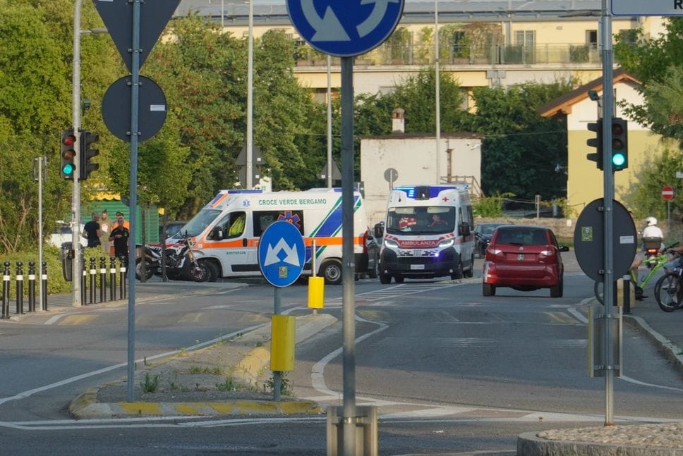 Sparatoria a Seriate, si cercano tre uomini: si segue la pista del regolamento di conti per droga