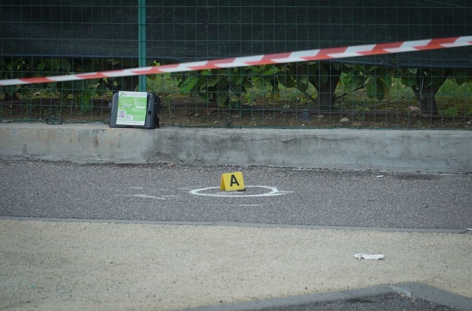 Sparatoria a Seriate, si cercano tre uomini: si segue la pista del regolamento di conti per droga