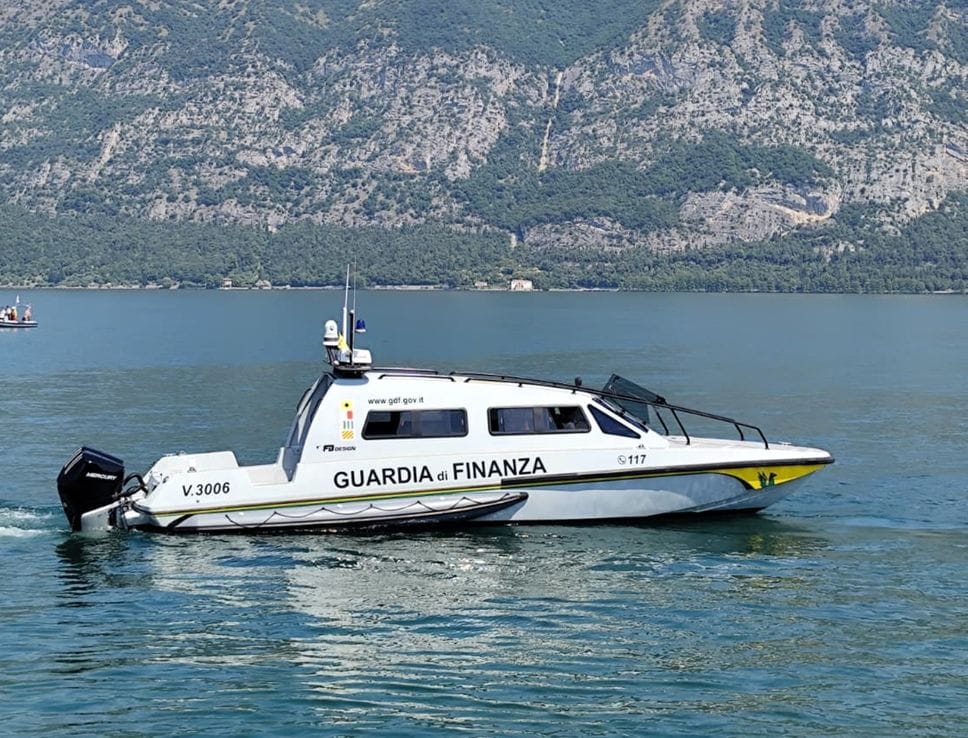 Soccorsi a bordo di un traghetto a Iseo, ma è un’esercitazione- Foto