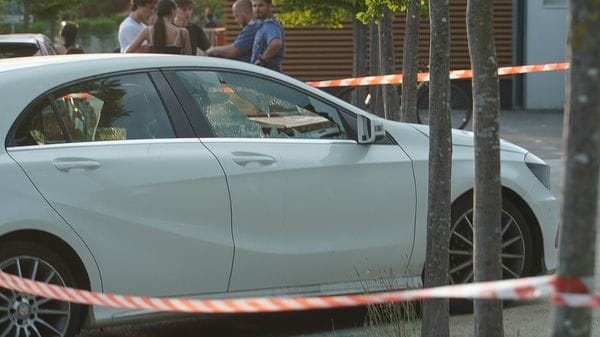 Agguato a Seriate con una mitraglietta Uzi: spunta un quarto uomo, si cerca il bersaglio