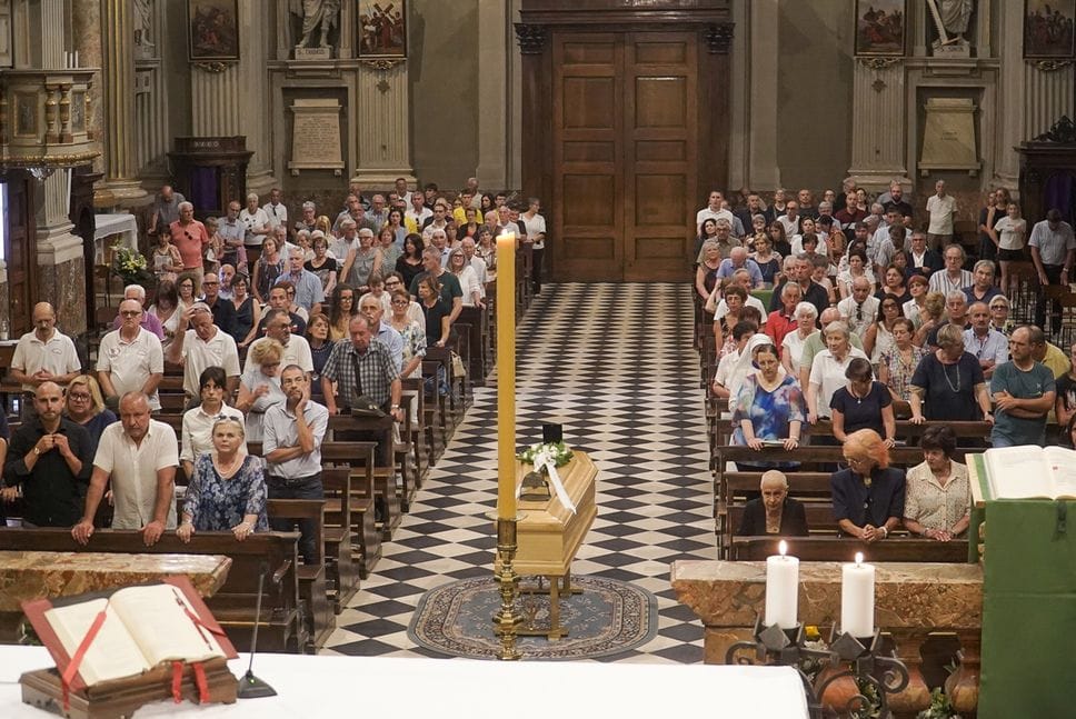 «Ha custodito e tramandato la storia di questa comunità». A Zogno l’addio a Sergio Tiraboschi