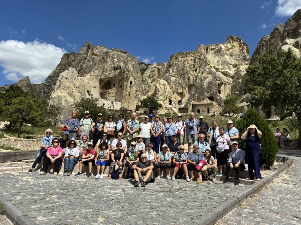 In Cappadocia, tra mongolfiere e chiese rupestri: «Segno indelebile negli occhi e nel cuore»