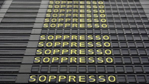 La politica e i manager finiti fuori dai binari