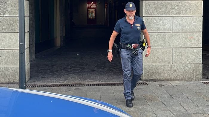 furti e aggressione con coltello tre fogli di via nella bergamasca
