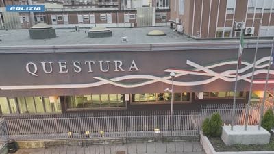 https://storage.ecodibergamo.it/media/photologue/2026/6/30/photos/cache/partita-a-bergamo-di-italia-irlanda-le-indagini-della-questura-di-bergamo_33d8c972-744b-11f1-bd3a-3401d77c26ea_1920_1080_display.jpg