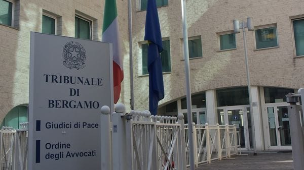 Ustionati all’asilo di Osio Sopra, condanna in primo grado per insegnante e coordinatrice