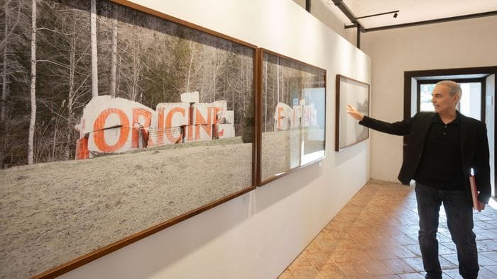 https://storage.ecodibergamo.it/media/photologue/2026/6/7/photos/cache/ad-astino-la-mostra-del-fotografo-jodice-racconto-litalia-e-i-suoi-mutamenti_c7d5de0a-627e-11f1-bd25-9823d43f8df2_1920_1080_v3_large_16_9.jpg