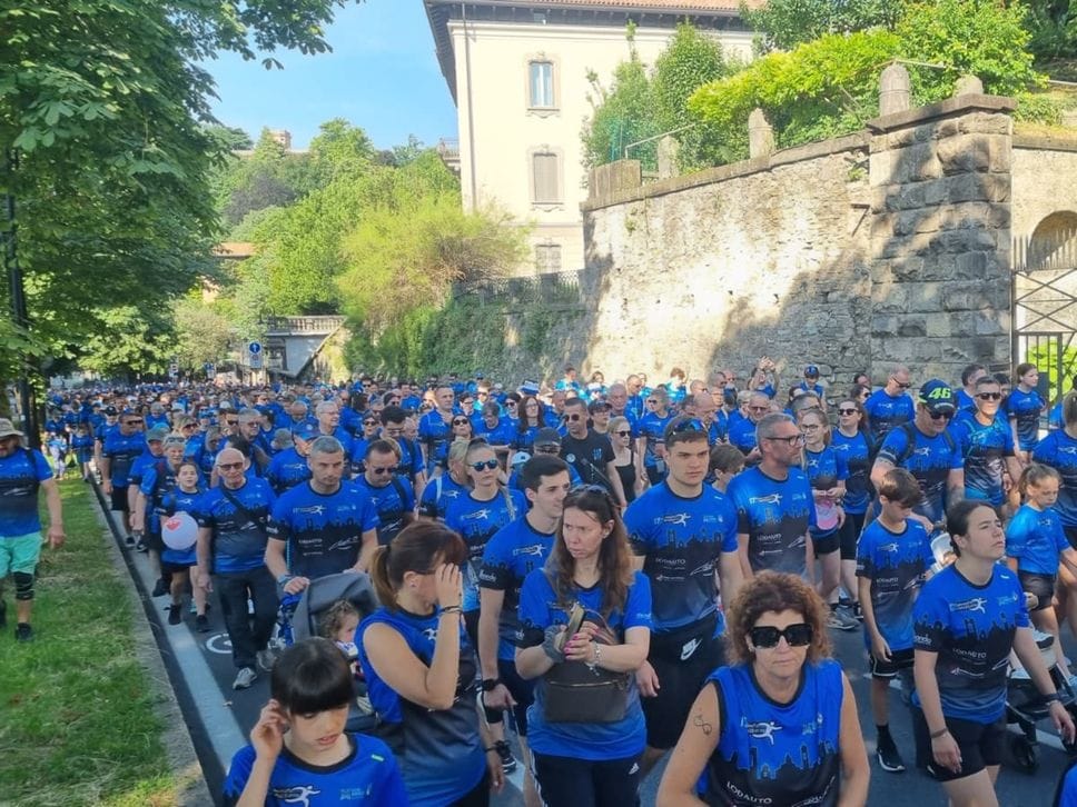 Camminata Nerazzurra, oltre 12mila tifosi invadono il Sentierone - Foto