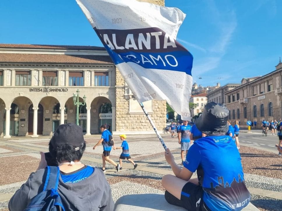 Camminata Nerazzurra, oltre 12mila tifosi invadono il Sentierone - Foto