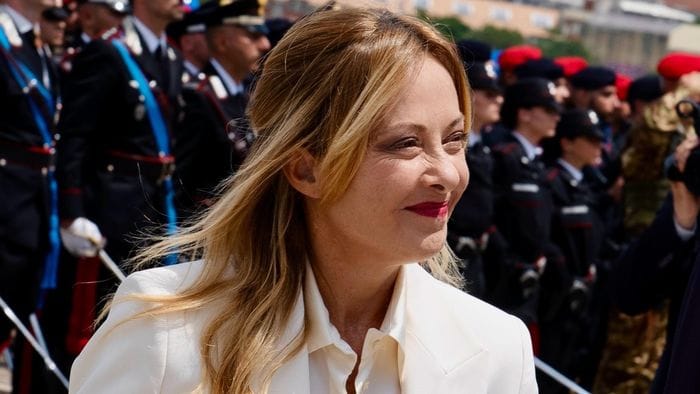 https://storage.ecodibergamo.it/media/photologue/2026/6/7/photos/cache/poli-a-pezzi-verso-il-voto-occasione-per-il-centro_82d1c11a-6248-11f1-bd25-9823d43f8df2_1920_1080_v3_large_16_9.jpg