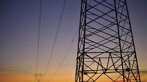 L'Ue prepara il piano per tagliare le bollette, 'tassare meno l'elettricità'