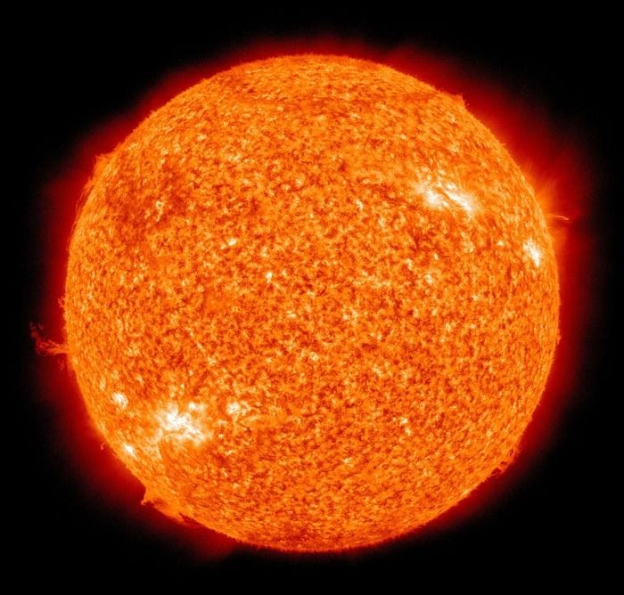 Sole ancora esuberante, attesa una nuova tempesta geomagnetica