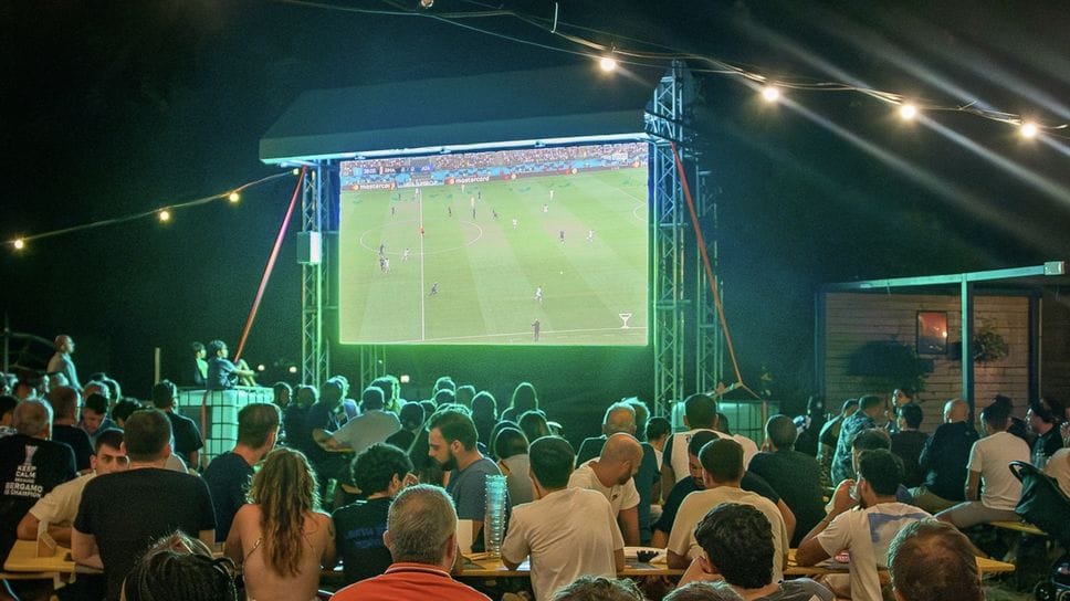 Bergamo, al Bombonera social pub il maxischermo per seguire i Mondiali