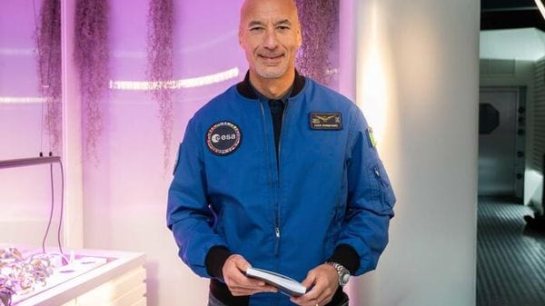 Luca Parmitano sarà il pilota di Artemis III. 'Sono onorato, l'Italia la mia rampa di lancio'