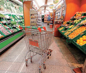 La guerra spinge i prezzi Per le famiglie rincari fino a 900 euro all’anno
