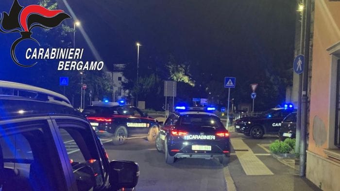 https://storage.ecodibergamo.it/media/photologue/2026/7/1/photos/cache/seriate-operazione-dei-carabinieri-controllate-71-persone-due-denunce_5f837464-7568-11f1-bd3a-3401d77c26ea_1920_1080_v3_large_16_9.jpeg