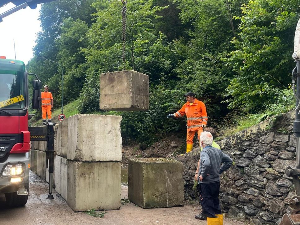 Val Brembana, frana a Isola di Fondra. Riaperta la strada per Branzi - Foto