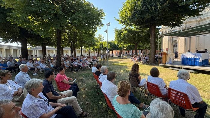 https://storage.ecodibergamo.it/media/photologue/2026/7/12/photos/cache/stezzano-tanti-fedeli-alla-madonna-dei-campi-la-preghiera-e-piu-forte-delle-a_40bd2516-7e14-11f1-8927-20af79b413ba_1920_1080_v3_large_16_9.jpeg