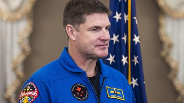 Astronauta Artemis II, 'dallo spazio non ci sono più Paesi, solo pianeta Terra'