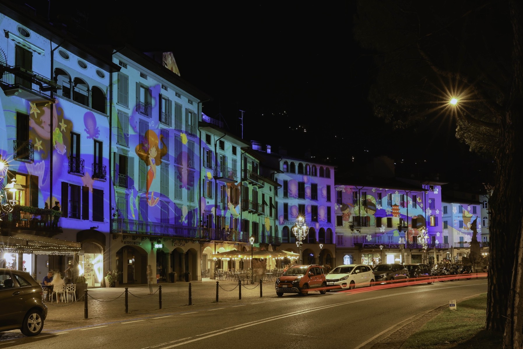 Con «Il Borgo della luce» Lovere incanta trasformandosi in una galleria d’arte a cielo aperto