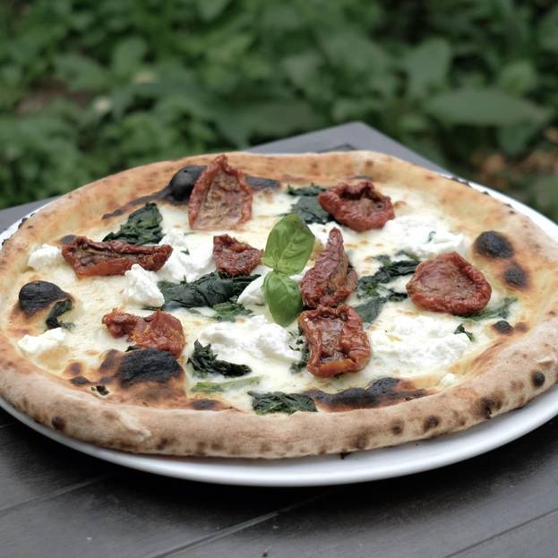 Da «Ol Cantinì» sfiziosi e creativi finger food estivi