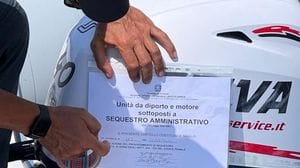 Motori truccati sulle barche a noleggio, maxi controlli della Guardia di finanza: cinque sequestri