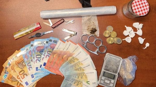Spaccio tra Bagnatica e Cavernago, arrestato pusher con cocaina ed eroina