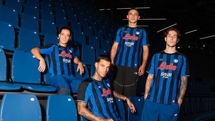 Nerazzurro e dettagli metallici: ecco la nuova maglia dell’Atalanta -Foto