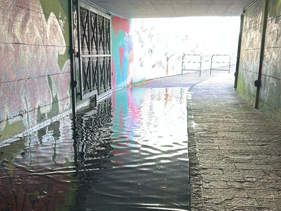 Forte temporale all’alba, tetti scoperchiati a Calcinate e Grumello - Foto