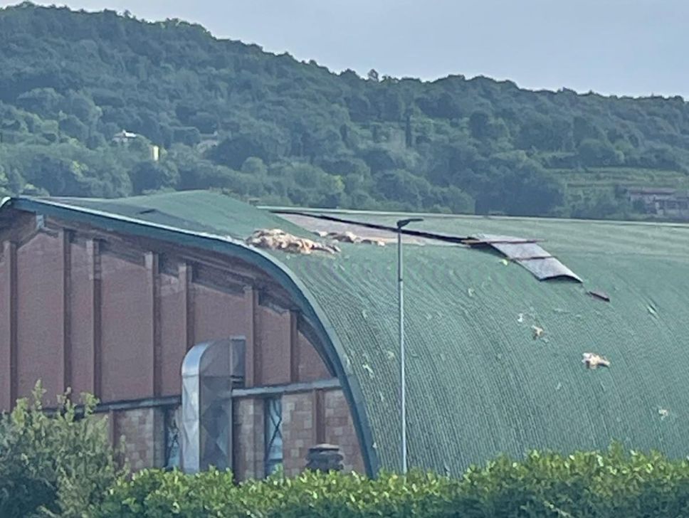 Forte temporale all’alba, tetti scoperchiati a Calcinate e Grumello - Foto