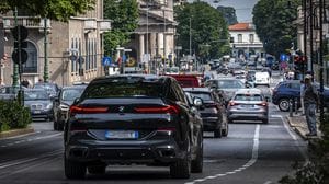 Studio, lavoro e servizi. Bergamo è «vissuta» da 176mila persone al giorno