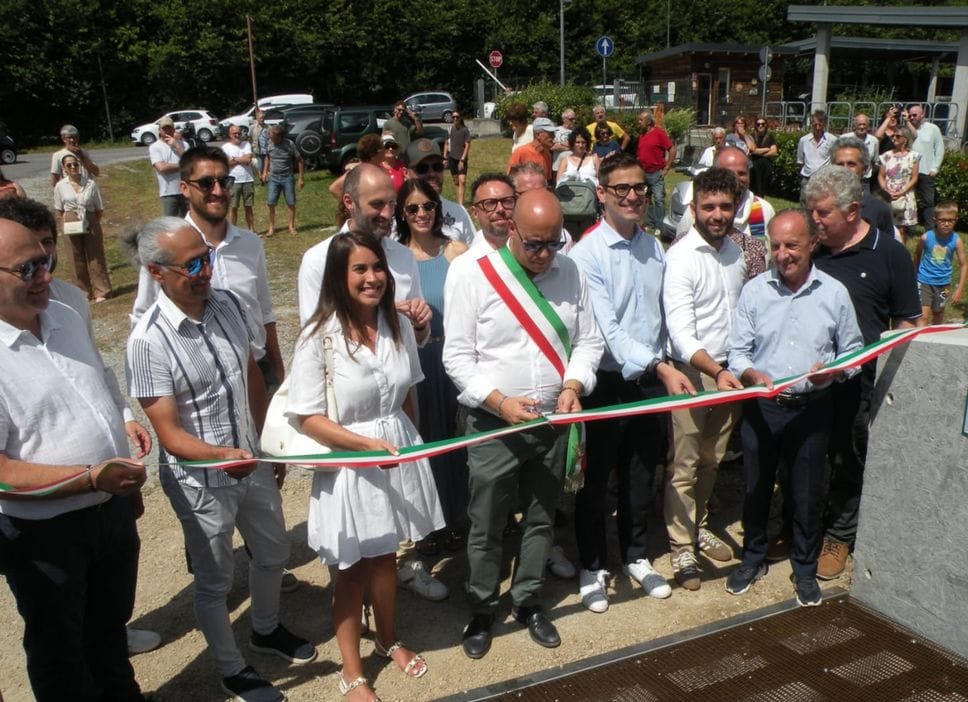 Ardesio, debutto per il nuovo ponte