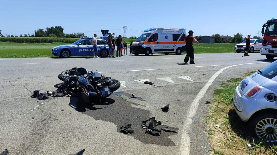 Scontro in moto: muore Osvaldo Anziutti, storico volontario del Fara Rock Festival