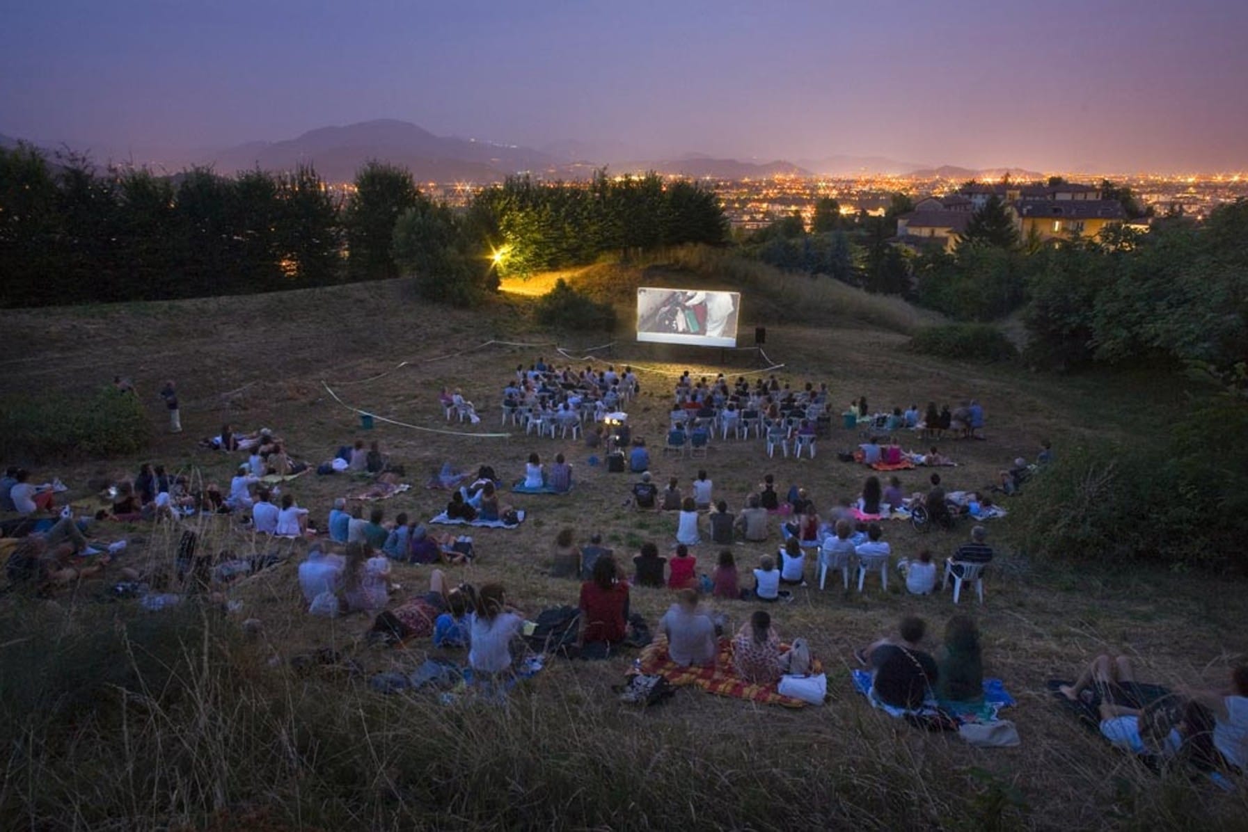 Cinema sotto le stelle, dove vedere i migliori film dell’estate a Bergamo 