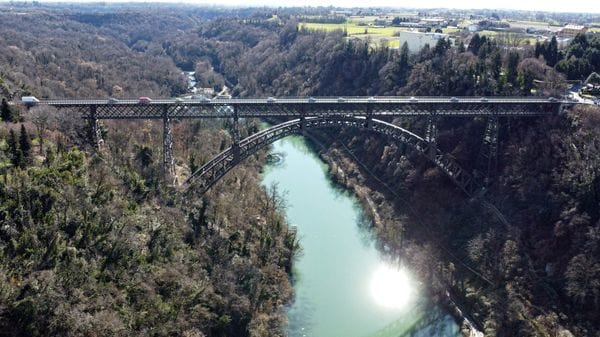 Municipio di Clusone e ponte San Michele in corsa per «I luoghi del cuore» del Fai
