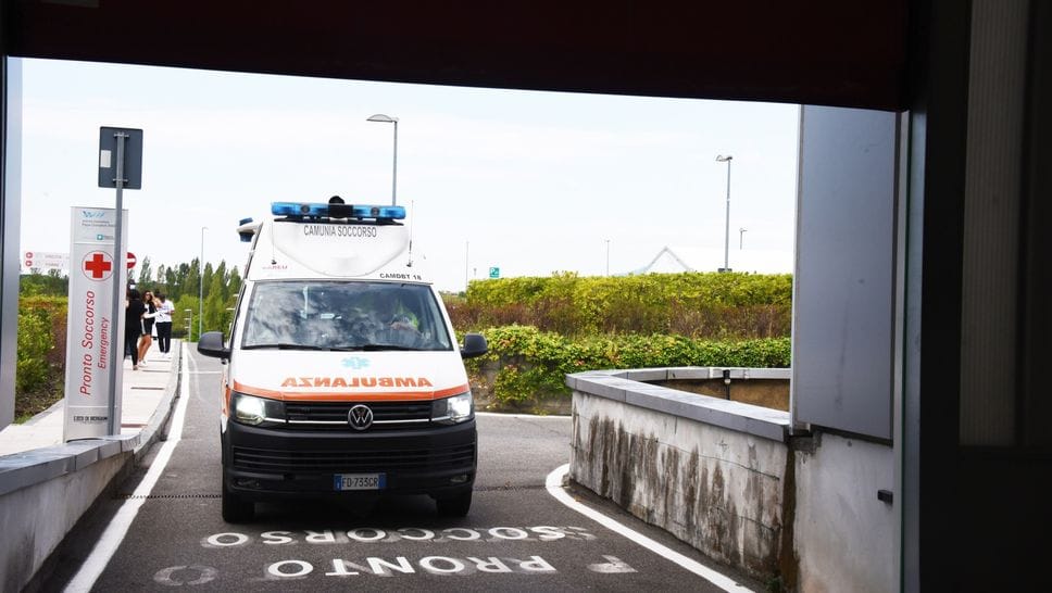 Doppio incidente sulla provinciale della Valle Seriana: tre feriti e code