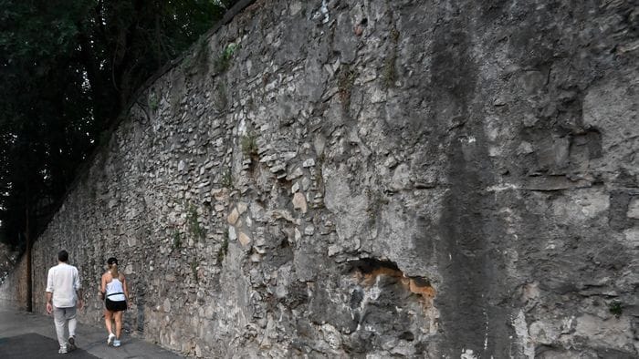mura ammalorate in citt224 alta via ai lavori sul viale e al parco della crotta da Ecodibergamo.it mura ammalorate in citt224 alta via ai lavori sul viale e al parco della crotta