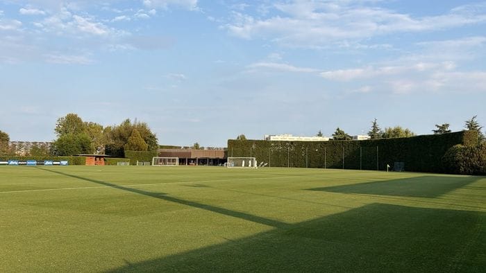 https://storage.ecodibergamo.it/media/photologue/2026/7/26/photos/cache/atalanta-nuova-amichevole-a-zingonia-ce-larezzo_8a696186-8916-11f1-9963-9fa84780a2ec_1920_1080_v3_large_16_9.jpeg