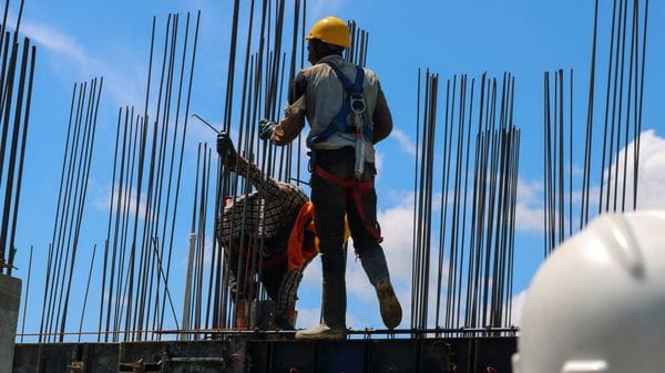 Infortuni sul lavoro: ogni anno effetti  per quasi 700 milioni di euro