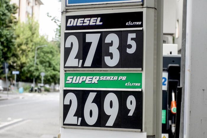 Staffetta, gasolio vicino al record storico di marzo 2022