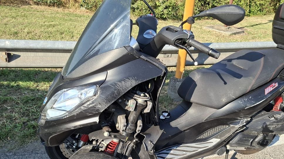 Auto contro moto a Vidalengo, grave un 53enne: trasferito in elicottero in ospedale. Lunghe code
