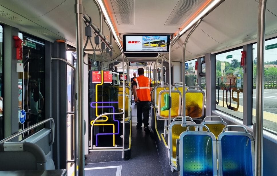 Il primo viaggio sui 30 km della e-Brt: mercoledì viaggi prova gratuiti. - Foto e video