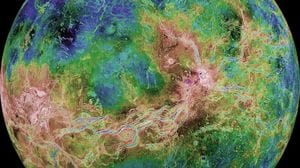 Venere è geologicamente attivo, lo dicono le sue ripide valli
