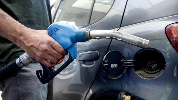 https://storage.ecodibergamo.it/media/photologue/2026/7/29/photos/cache/la-benzina-rincarata-se-la-risposta-e-il-fai-da-te_f0da145e-8b39-11f1-becc-c995854bca90_1920_1080_v3_large_16_9.jpg