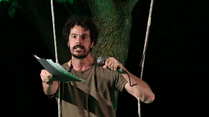Un «Cantico» e «Il barone rampante» in scena tra boschi, fiumi e sugli alberi