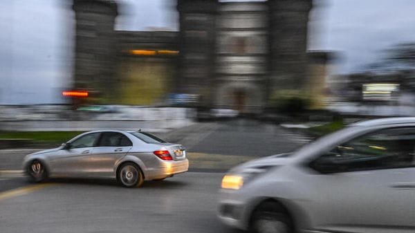 Consumi di petrolio giù nel semestre (-4%) ma meno nei trasporti dopo Hormuz (-1,5%)
